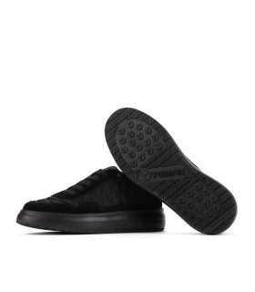 Zapatillas casual en color negro Qilian para hombre-Yumas Oficial.