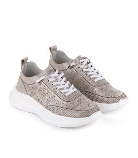 Ultralight sneakers in Fiamina silver color for women - Yumas.
