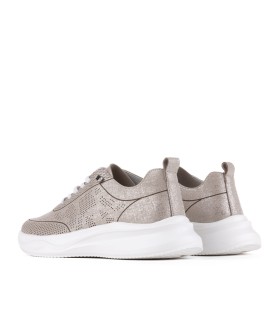 Ultralight sneakers in Fiamina silver color for women - Yumas.
