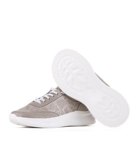 Ultralight sneakers in Fiamina silver color for women - Yumas.