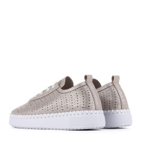 Viola sneakers in silver color for women - Yumas Official.