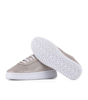 Viola sneakers in silver color for women - Yumas Official.