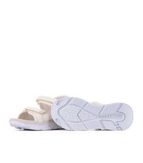 Sandalia Orazia en color beige para mujer- Yumas Oficial.