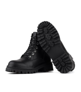 Botas Leppard para mujer en color negro- Yumas Footwear.